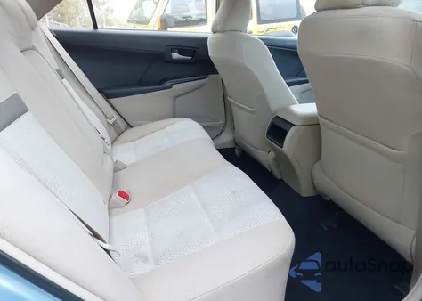 2012 Toyota Camry Le z USA, uszkodzony, nr VIN 4T1BF1FK8CU517092